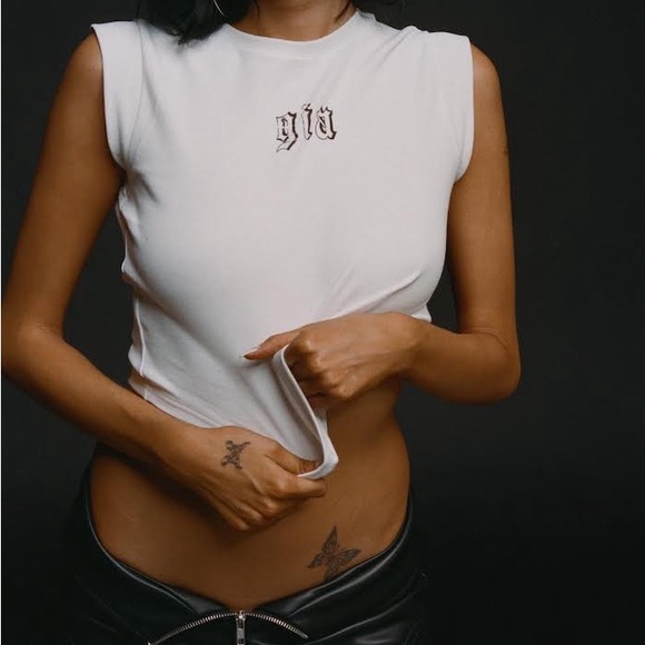 NWT I.AM.GIA White Muscle Tee ICON TANK - Picture 1 of 6